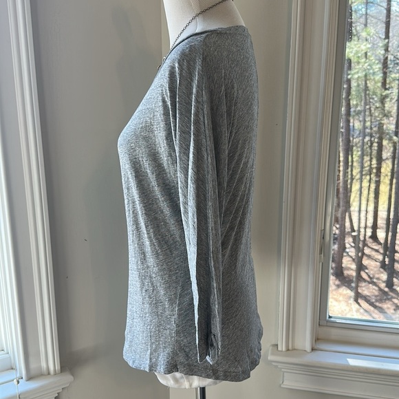 J Crew Grey Vintage Cotton Boat Neck Tee, 3/4 Sleeves, Like New, Size Small - Picture 3 of 7